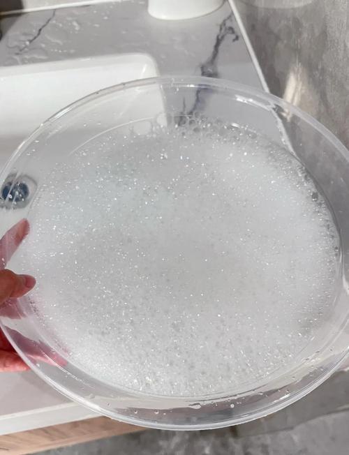 真丝衬衫腋下泛黄去除？蛋白酶局部处理